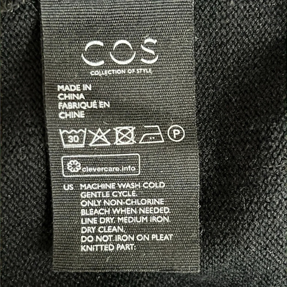 COS Mixed Media Sweater & Pleated Woven Dress in Black - Size Medium - Picture 6 of 8